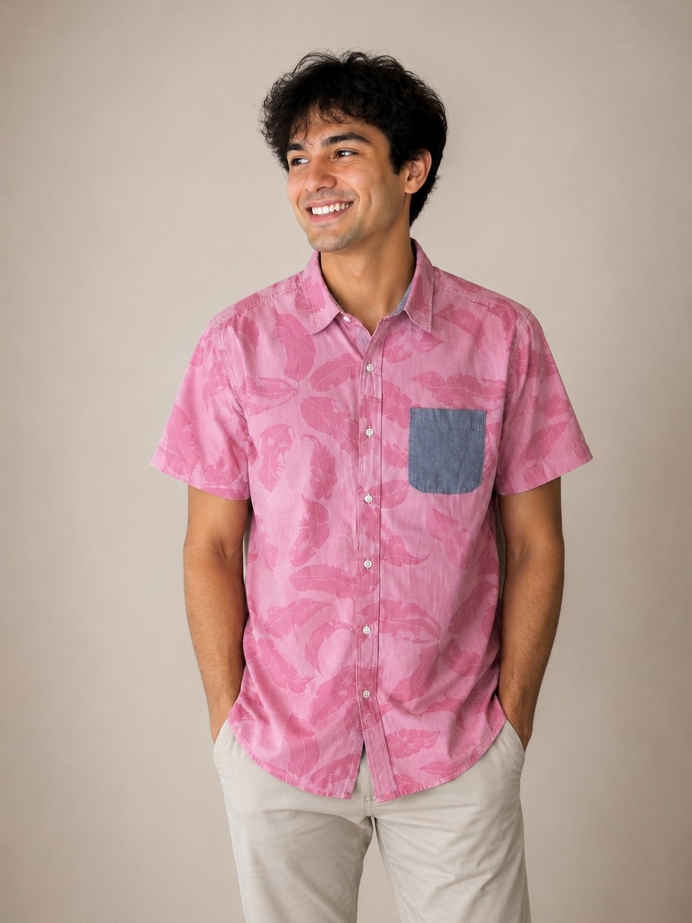 Red Camel Men's Pink‎ Short-Sleeve Button-Down Shirt with Gray Contrast Pocket